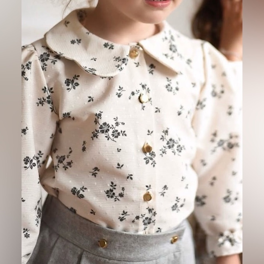 Lrdmpetits
Floral Cream Kids Shirt